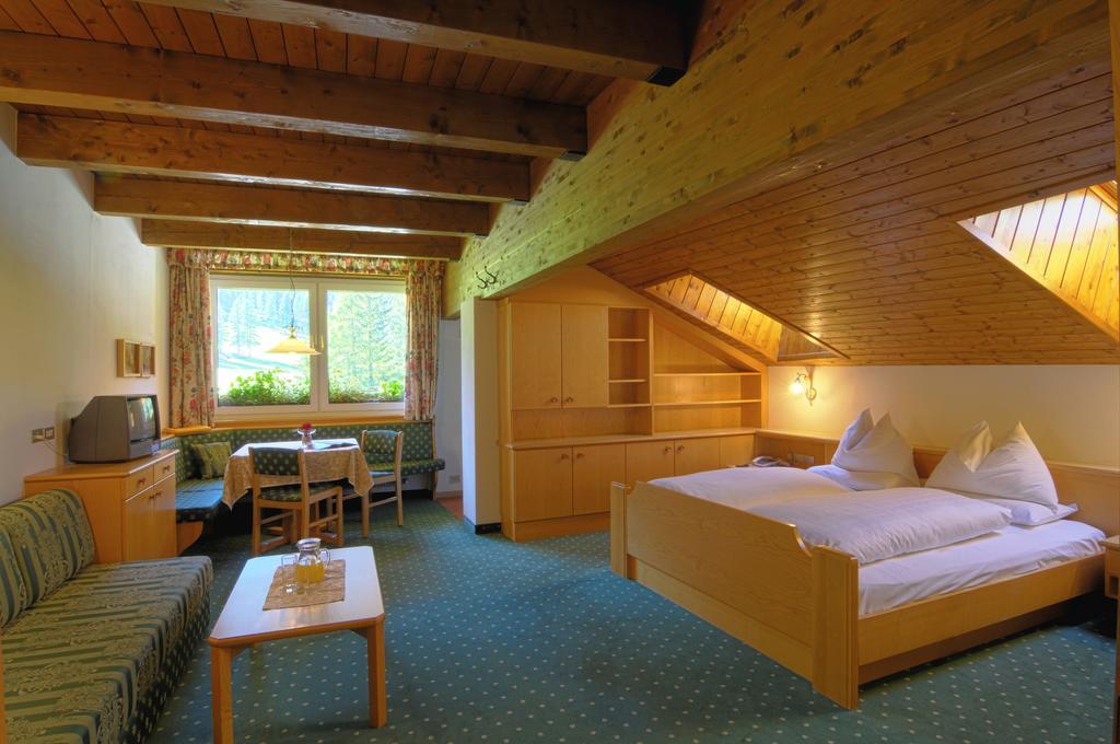 Residence Bad Moos Sexten Стая снимка